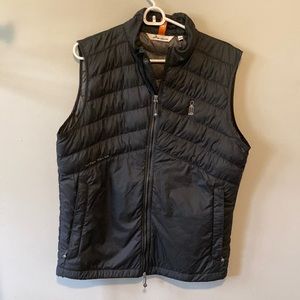 Peter Millar all course golf vest